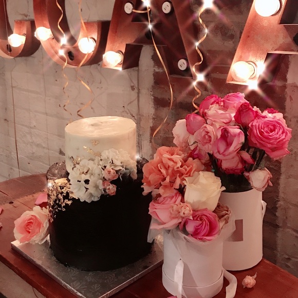 Meet your Posher, Lynette - Picture 1 of 1